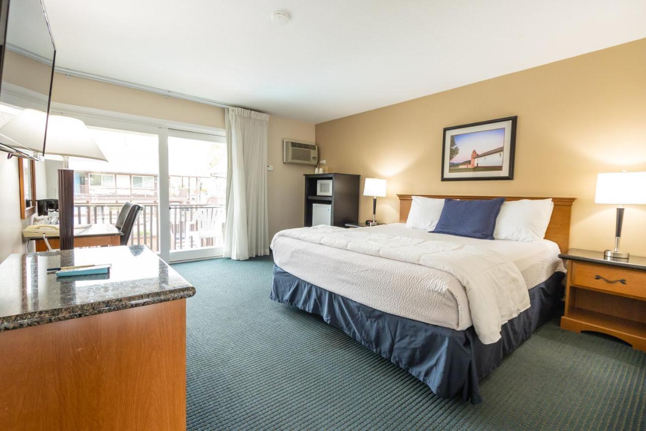 King Frederik Inn Solvang Exterior photo
