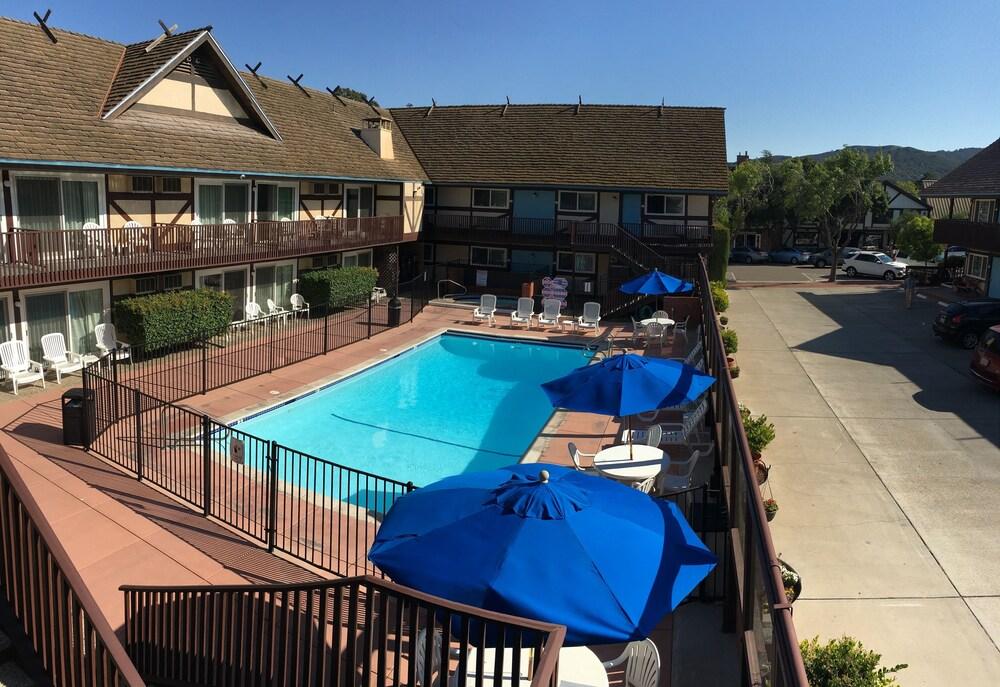 King Frederik Inn Solvang Exterior photo