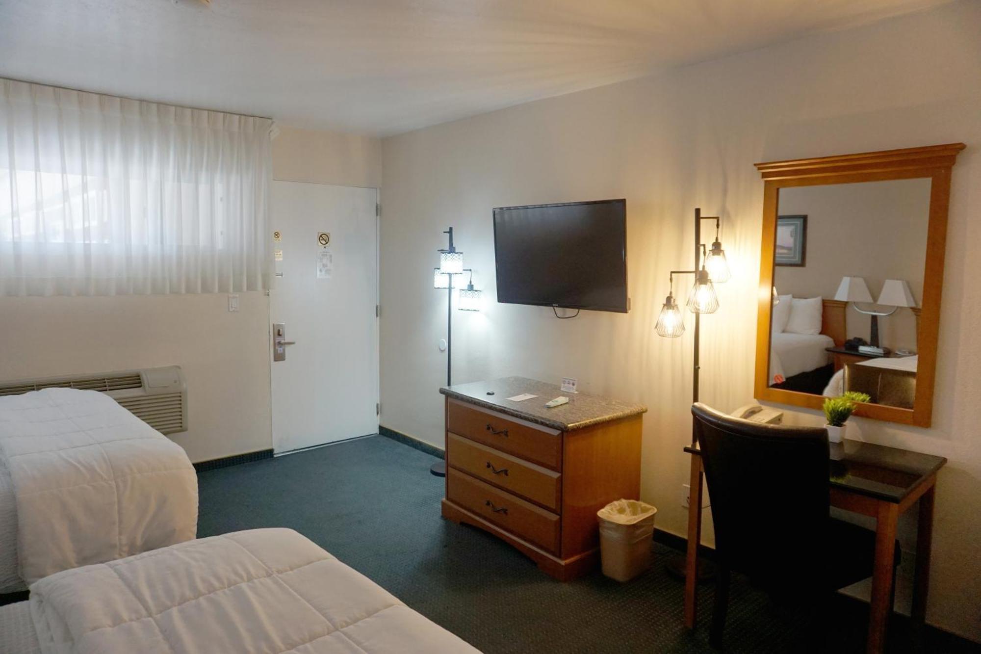 King Frederik Inn Solvang Exterior photo